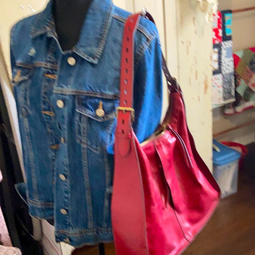 Red Hobo shoulder handbag red leather.